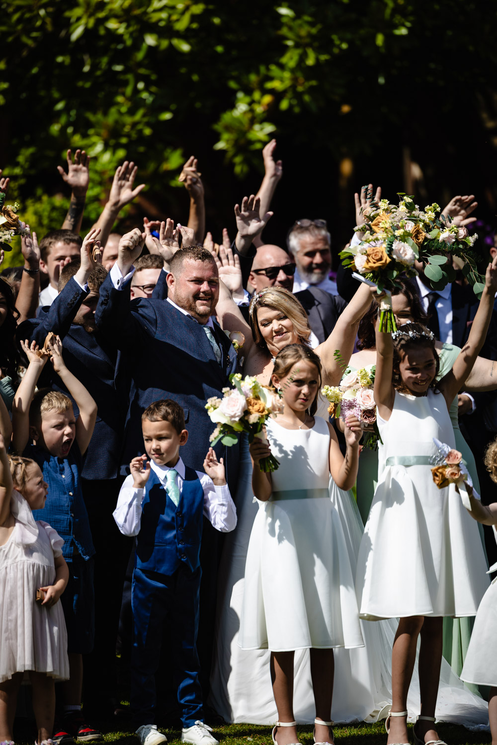 Deb Reed Celebrant Colchester Essex, performing hand fasting at the vowel renewal of Gary and Kelly.